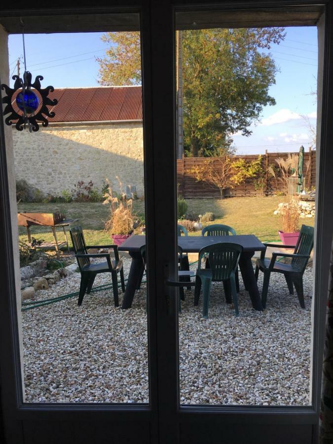Papillon Villa Esves-le-Moutier Exterior photo